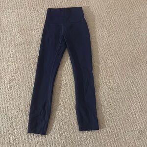 Navy wunder under lululemon size 0 leggings